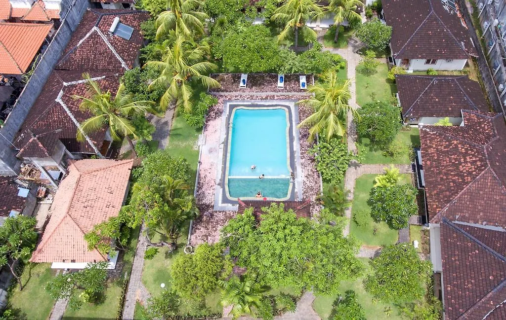 Ξενοδοχείο Kodja Beach Inn Kuta Lombok